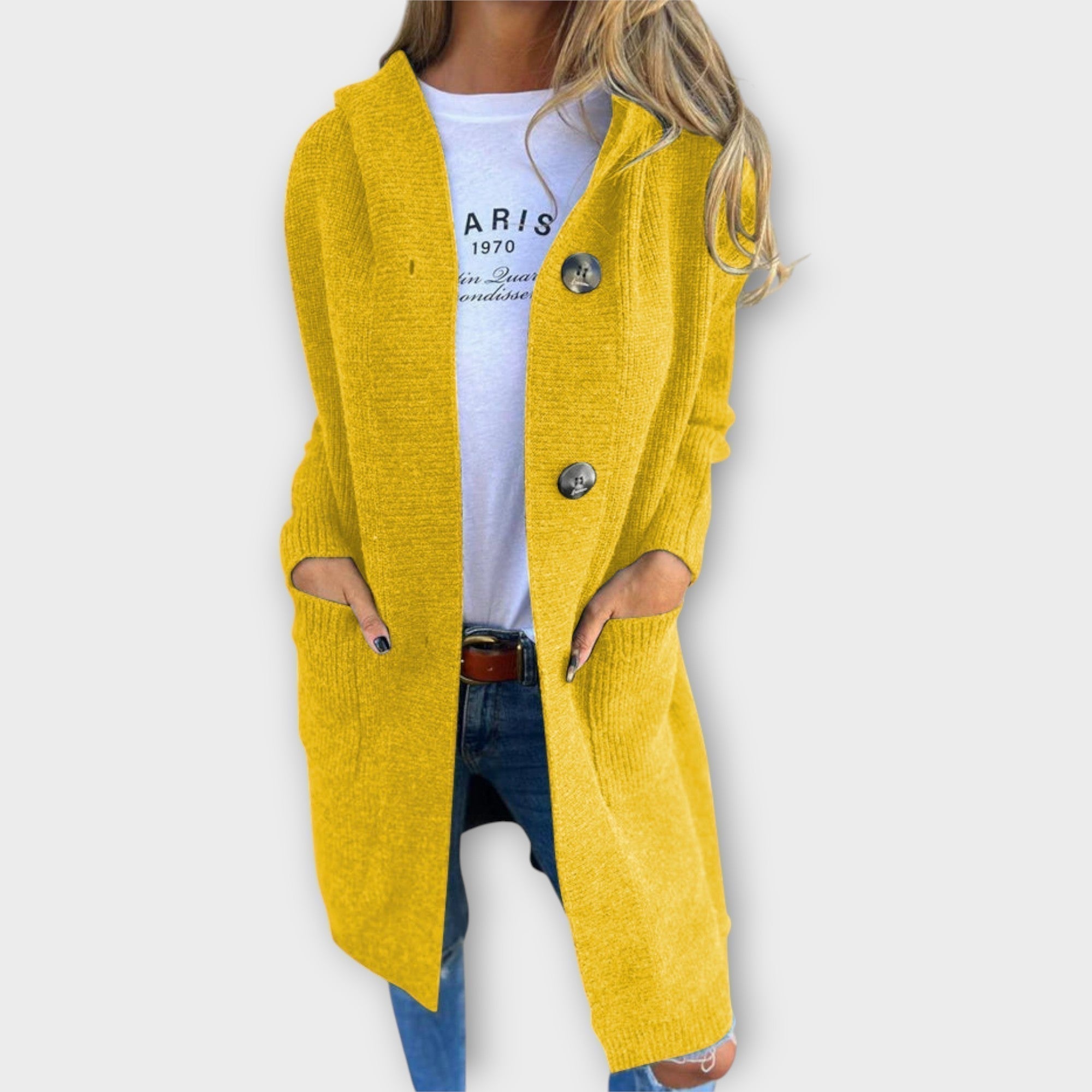 Viola | Krátky kardigán" can be rephrased as "Viola | Krátky sveter" or "Viola | Krátky cardigan.