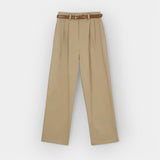 Aylin | Letné Capri nohavice" can be rewritten as "Aylin | Letné Capri Pants.