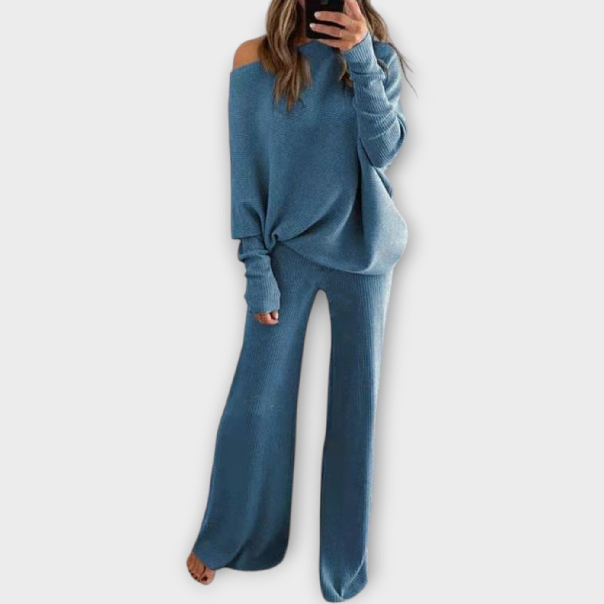 Estelle | Pletený komplet s voľnými nohavicami a oversized svetrom